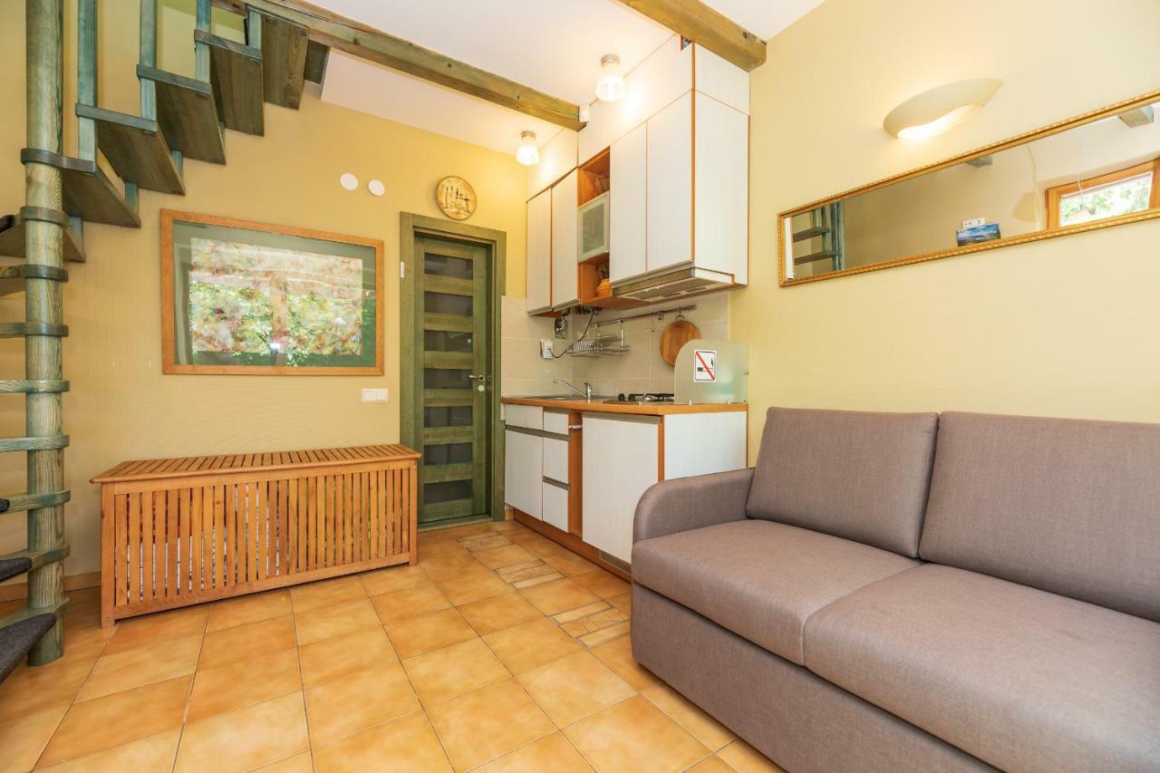 Vila Pri Rouzes พาลังกา ภายนอก รูปภาพ